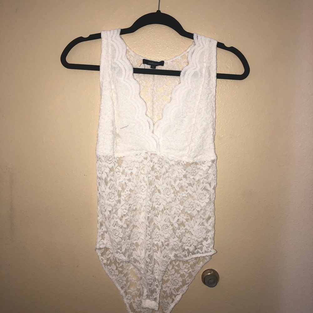 LACE ROMPER